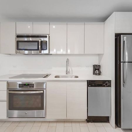 Cozy 1Br Condo Beachwalk Resort Hallandale Beach Bagian luar foto
